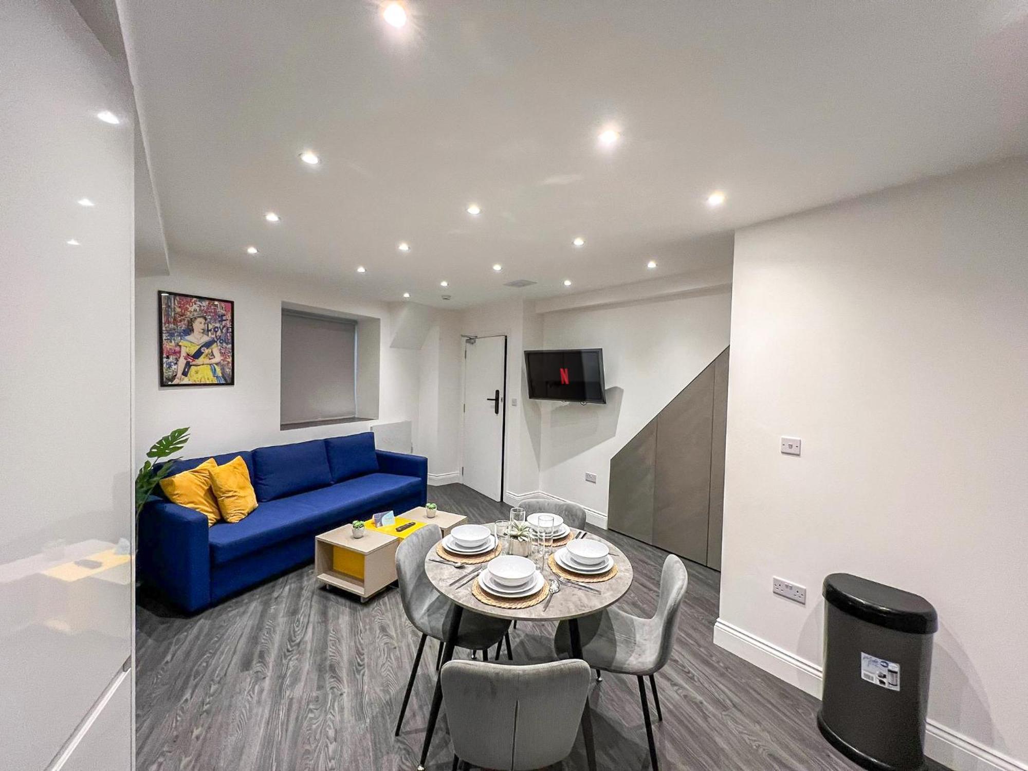 1-Bedroom Apartments In Shoreditch, Old Street, Hoxton Londra Esterno foto