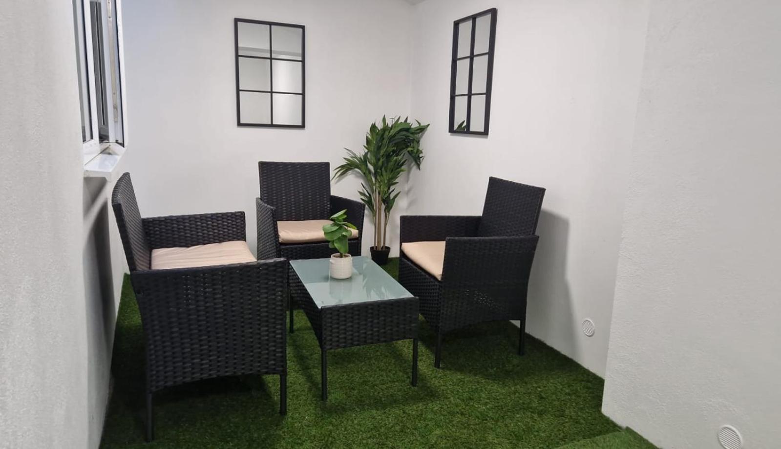 1-Bedroom Apartments In Shoreditch, Old Street, Hoxton Londra Esterno foto