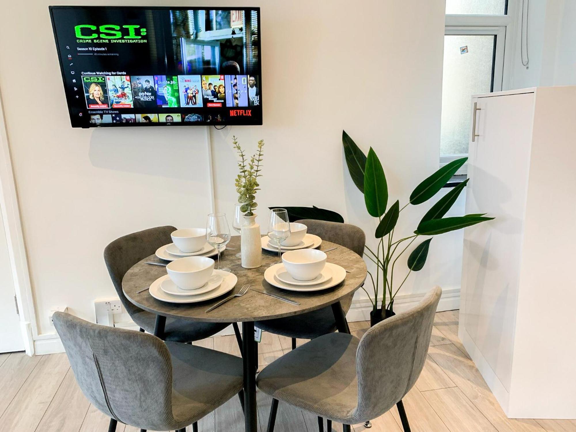 1-Bedroom Apartments In Shoreditch, Old Street, Hoxton Londra Esterno foto