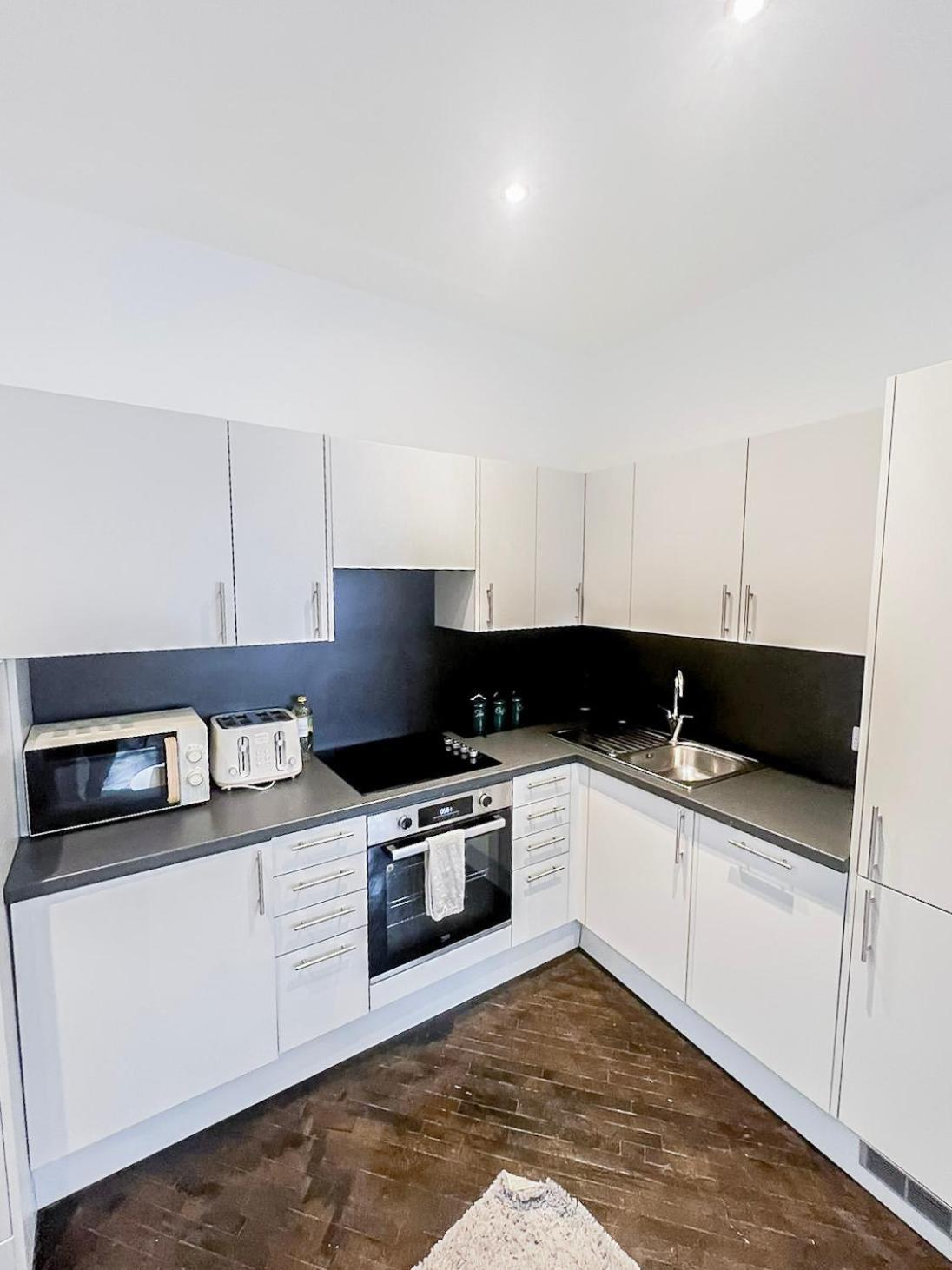1-Bedroom Apartments In Shoreditch, Old Street, Hoxton Londra Esterno foto