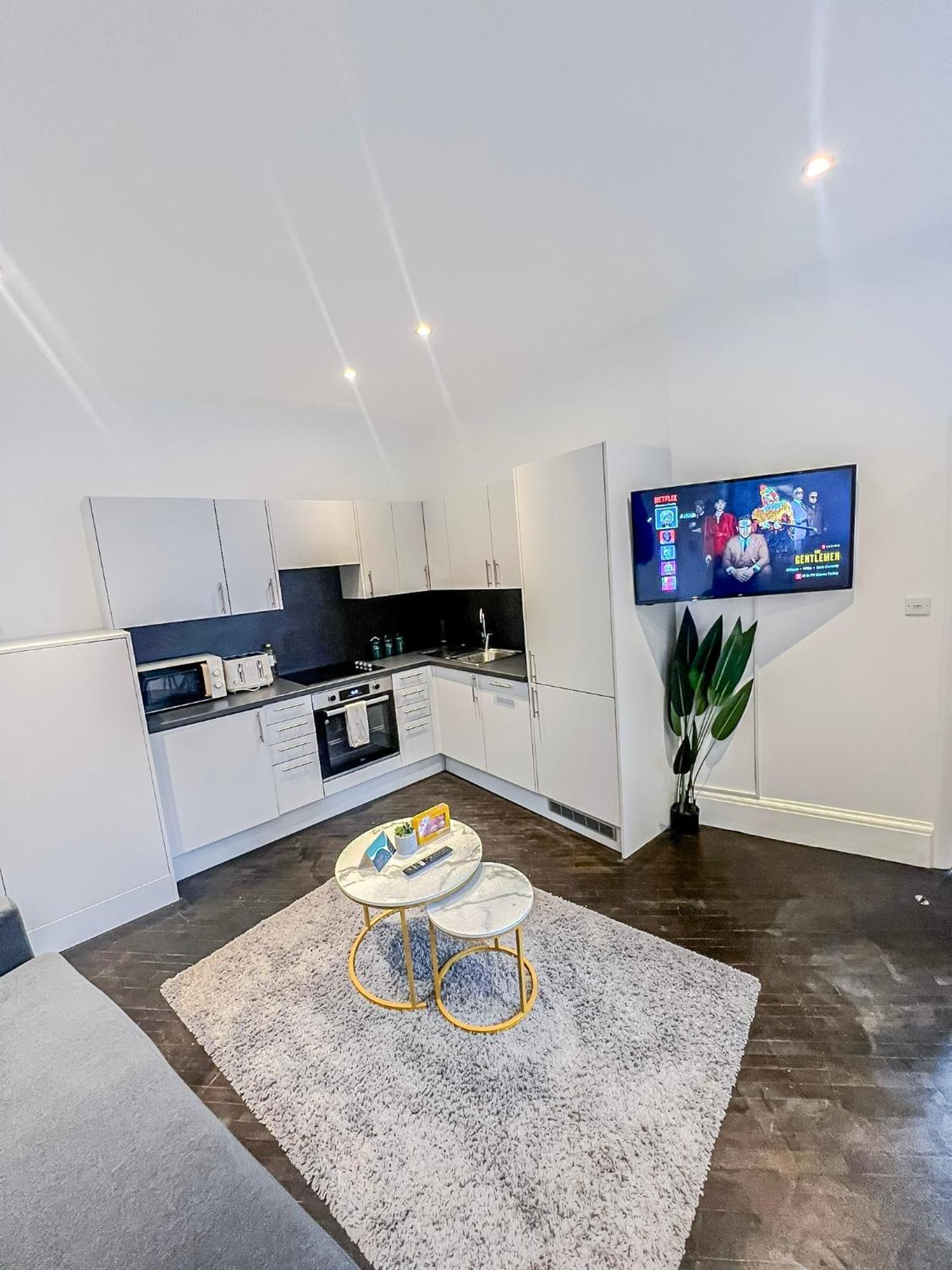 1-Bedroom Apartments In Shoreditch, Old Street, Hoxton Londra Esterno foto