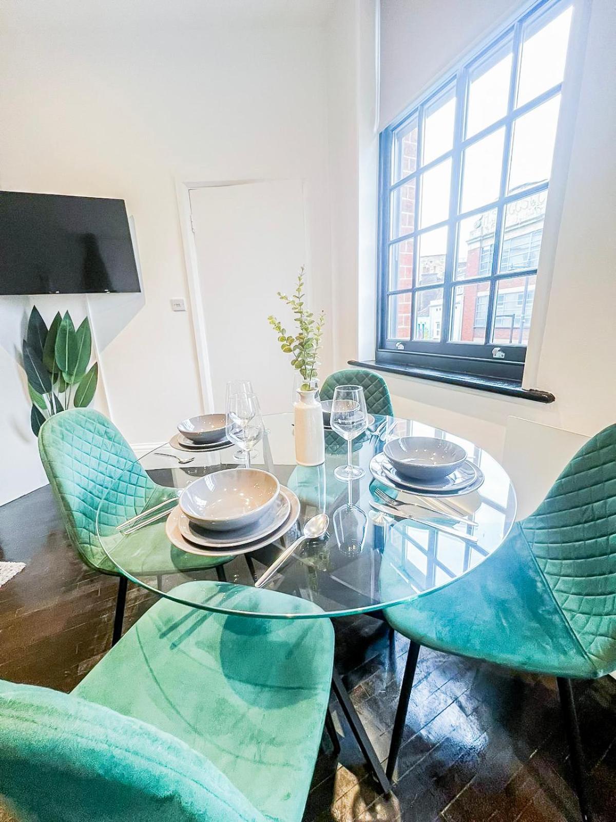 1-Bedroom Apartments In Shoreditch, Old Street, Hoxton Londra Esterno foto